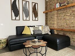 Elegant 1Br/Ba Apt in City Center w free parking