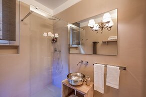 A' Mare Luxury Rooms