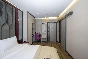Heaven Premium Airport Hotel