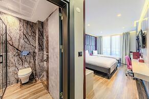 Heaven Premium Airport Hotel