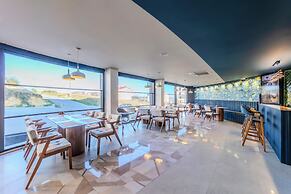 Heaven Premium Airport Hotel