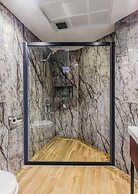 Heaven Premium Airport Hotel