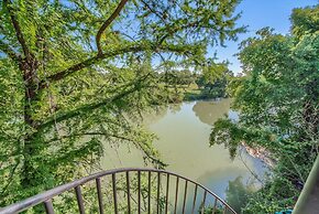 Ss 6b Teckelhaus 2 Bedroom Condo by RedAwning