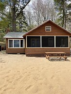 Limberlost Limit 6 2 Bedroom Cottage by RedAwning