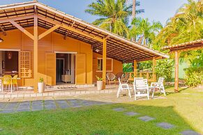 VT04 Excelente Casa 3 Quartos e Piscina