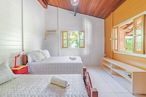 VT04 Excelente Casa 3 Quartos e Piscina