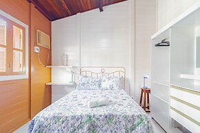 VT04 Excelente Casa 3 Quartos e Piscina