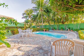 VT04 Excelente Casa 3 Quartos e Piscina