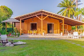 VT04 Excelente Casa 3 Quartos e Piscina