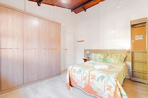 VT04 Excelente Casa 3 Quartos e Piscina