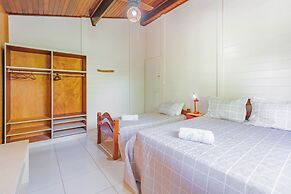 VT04 Excelente Casa 3 Quartos e Piscina