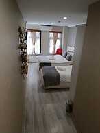 Kupa Pension Old City