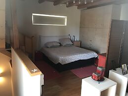 Beautiful Spacious apt in Nea Makri