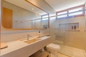 PF56 Casa Alto Padrão 6 Suítes