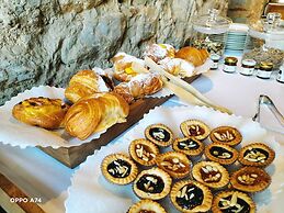 Badia Giulia Prestigious Historical B&B