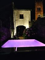 Badia Giulia Prestigious Historical B&B