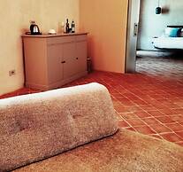 Badia Giulia Prestigious Historical B&B