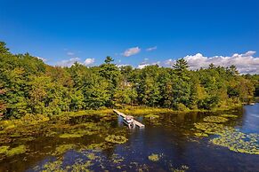 Deck House Limit 25 7 Bedroom Villa by RedAwning