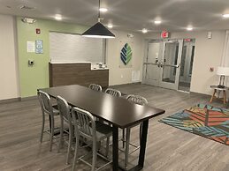 Woodspring Suites Dearborn - Detroit