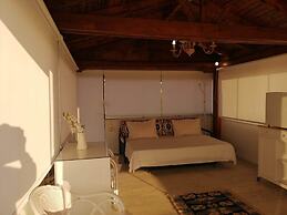 Charming 3-bed Villa in Sounio