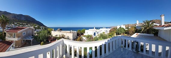 Charming 3-bed Villa in Sounio