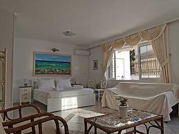 Charming 3-bed Villa in Sounio