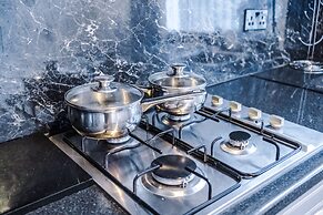 Stunning Three Bed House in Bradford