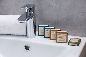 Lux Apartment Grzegorzecka by Renters