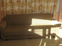 Beautiful 1-bed Apartment at Argynonta Beach