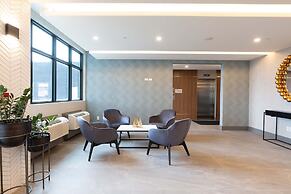 Sandman Signature Dartmouth Hotel & Suites