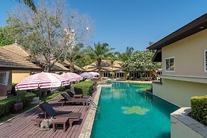 East Sea Paradise Hotel