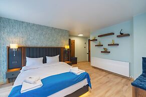 Gori Apartments
