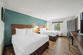 MainStay Suites Foxboro – Mansfield