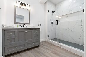 Uncommon Grounds Estate