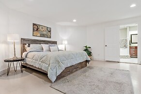 Uncommon Grounds Estate