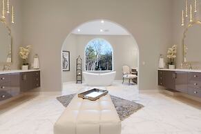 Uncommon Grounds Estate