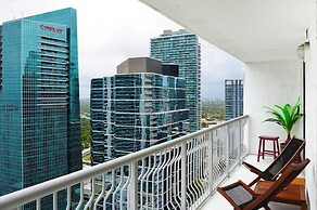 Luxury 2BR Condo at 37th F in Brickell