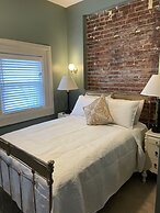 Offutt Manor
