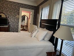 Offutt Manor