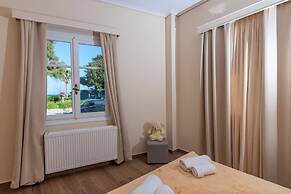 Katerina Residence - Beachfront Plaz Eot