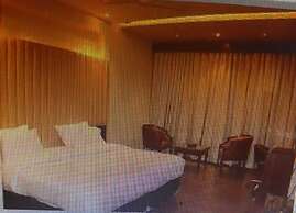 Hotel Uma Residency