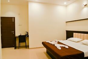 Malvan's Aishwarya Hotel