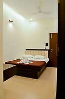 Malvan's Aishwarya Hotel