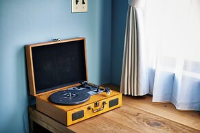 COFFEE HOTEL Soundwave
