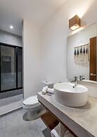 Great Located Private Villa W/amazing Rooftop Pool