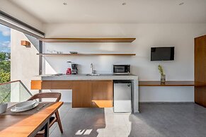 Great Located Private Villa W/amazing Rooftop Pool