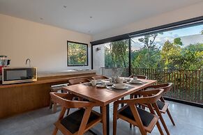 Great Located Private Villa W/amazing Rooftop Pool