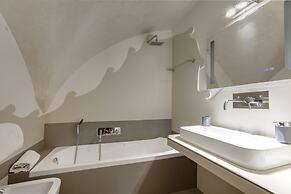 Exceptional and Comfortable for 7 People in the Center of Florence