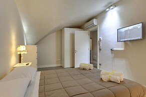 Exceptional and Comfortable for 7 People in the Center of Florence
