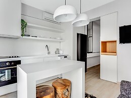 Sanders Old Port - Precious 1-bdr. Apt. w/ Balcony